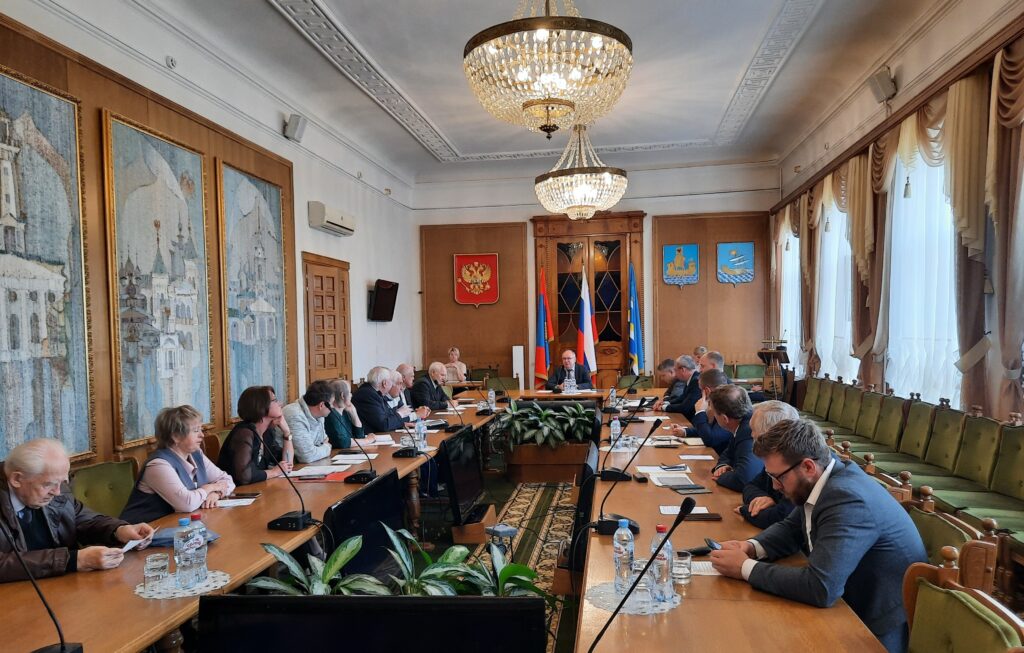 Состоялось заседание Общественного совета по вопросам осуществления дорожной деятельности при Главе города Костромы
